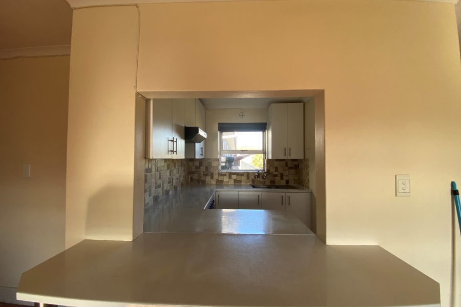 2 Bedroom Property for Sale in Ottery Western Cape